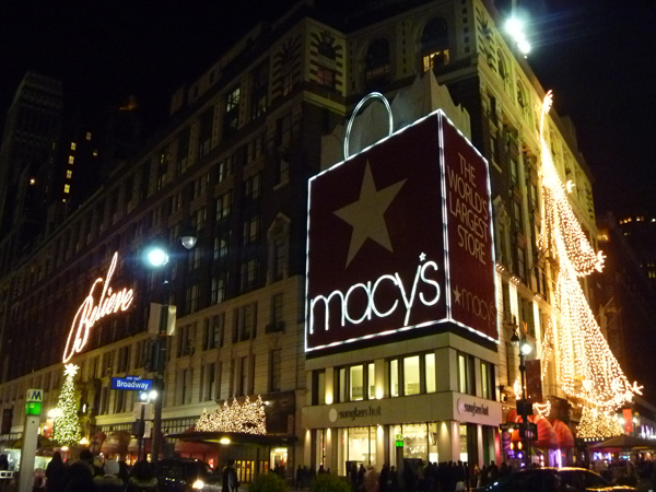 MACY'S